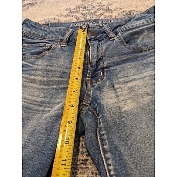 American Eagle high rise super stretch Jean Shorts size 6 - Picture 4 of 6